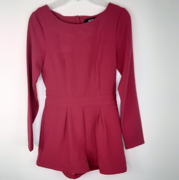 Lulus Pants - Lulu's long sleeve romper with pockets